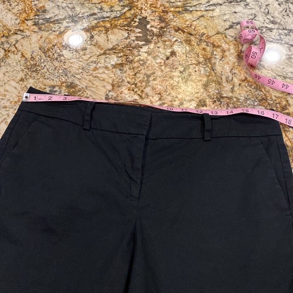 ANN TAYLOR FACTORY Shorts - Picture 5 of 8